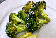 ブロッコリーのロースト